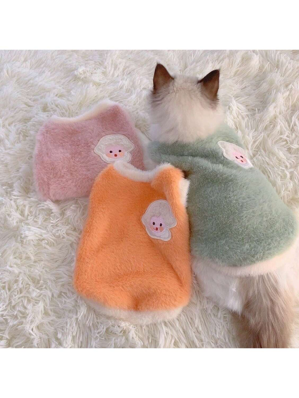 Pet Clothes, Cat Clothes, Autumn/Winter Cat Vest, Warm & Cute Plush Cat Outfit