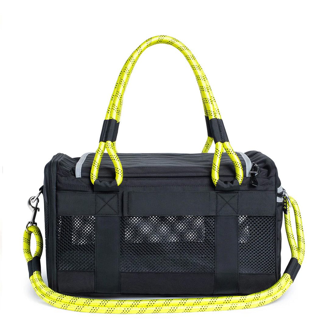 OUT-OF-OFFICE PET CARRIER PRO EDITION